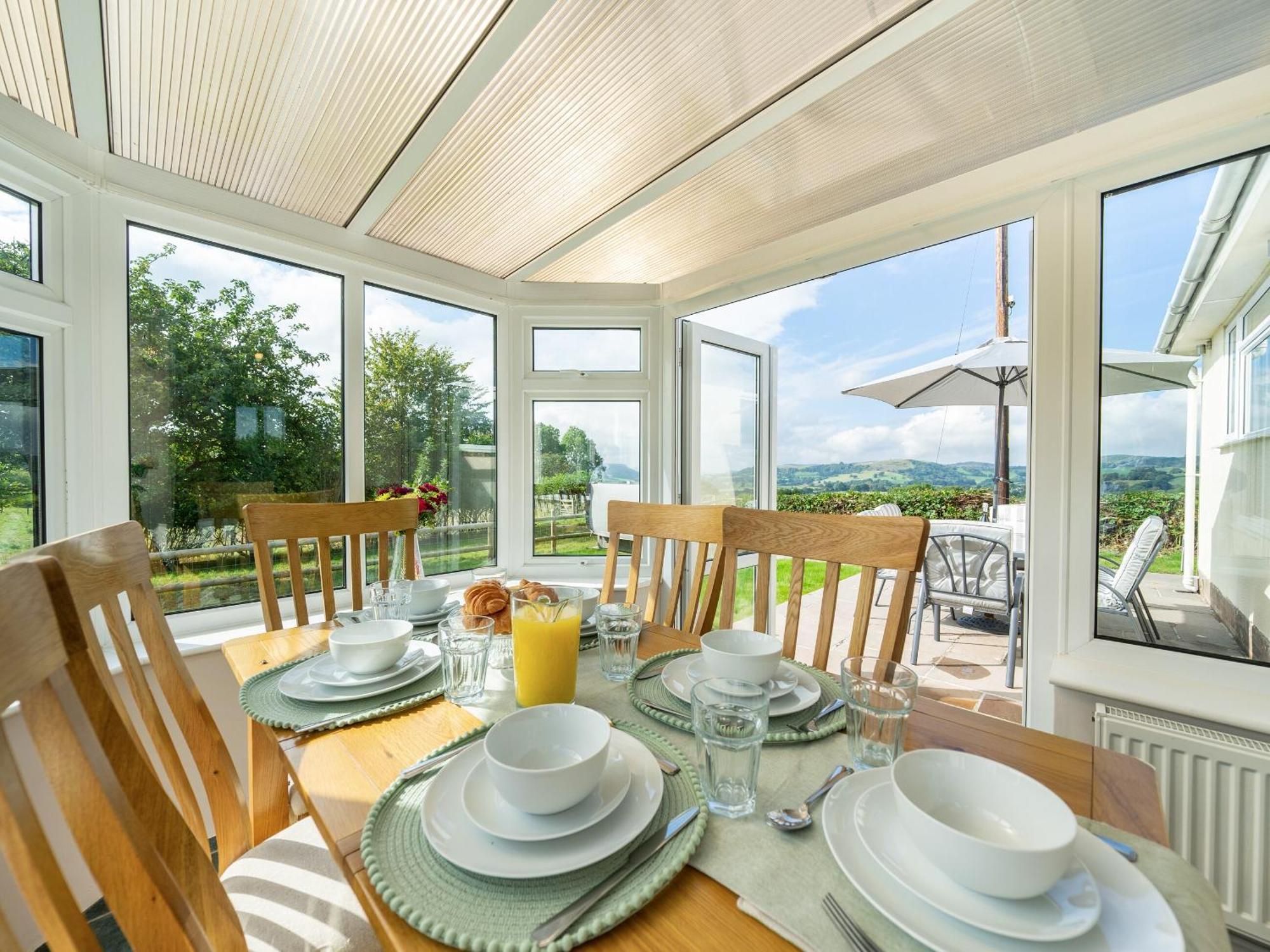 Meadowcroft Villa Bettws Disserth Ngoại thất bức ảnh